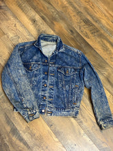 SIZE L LEVIS Outerwear