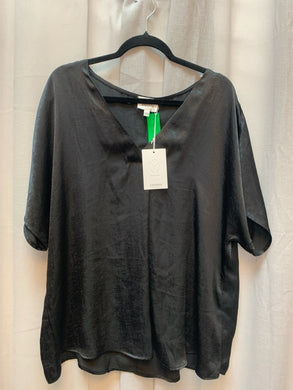 SIZE 2X ANDREE Tops