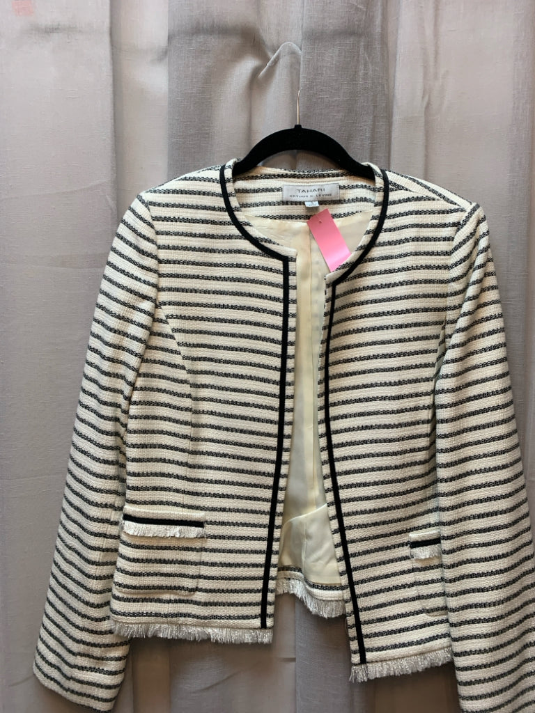 Size 8 TAHARI Blazers