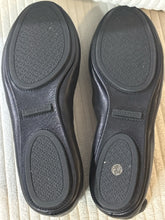 SIZE 9.5 TORY BURCH Flats