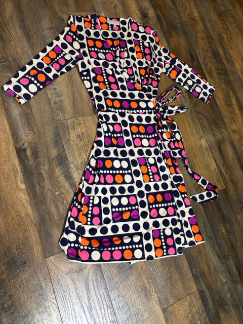 SIZE 6 HOBBS Dress