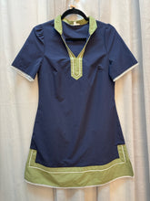 SIZE S MARY SQUARE NVY GRN Dress