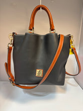 DOONEY & BOURKE Crossbody