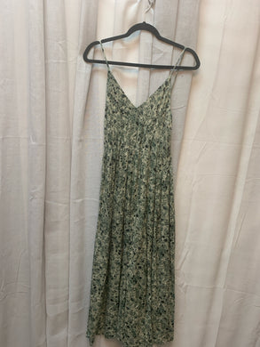 SIZE M DRESS UP Dress