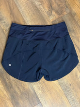 SIZE 6 LULULEMON Active Bottoms