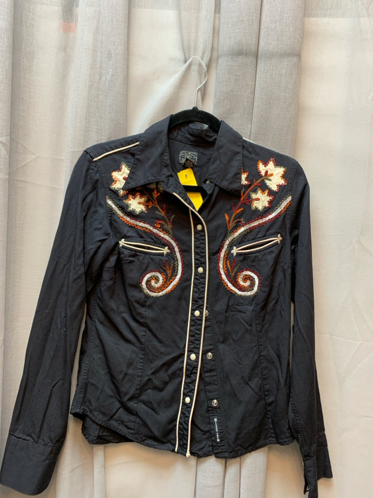 SIZE M LUCKY BRAND Shirt