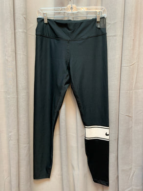 SIZE M NIKE Active Bottoms