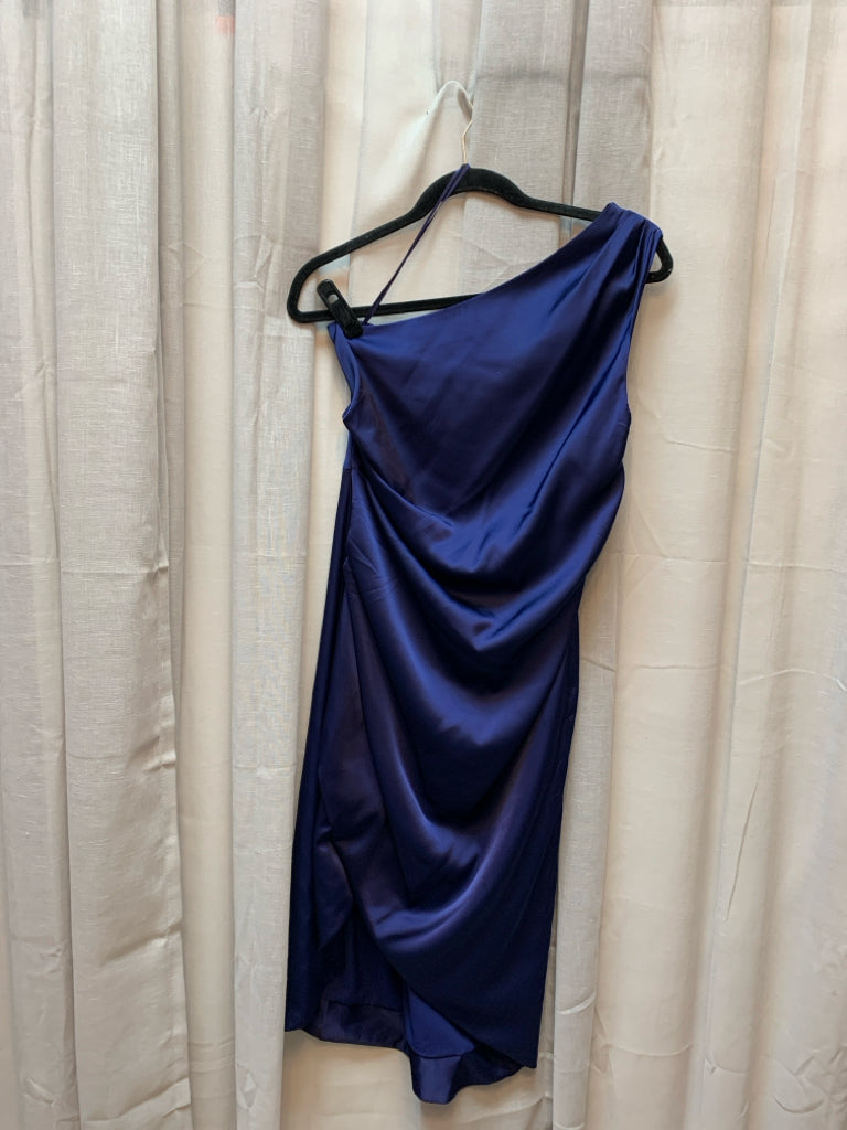 SIZE 6 BANANA REPUBLIC Dress