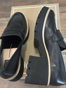 SIZE 8.5 DOLCE VITA Loafers