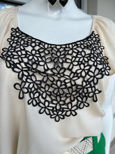 SIZE S MI AMI CREAM BLK Tops