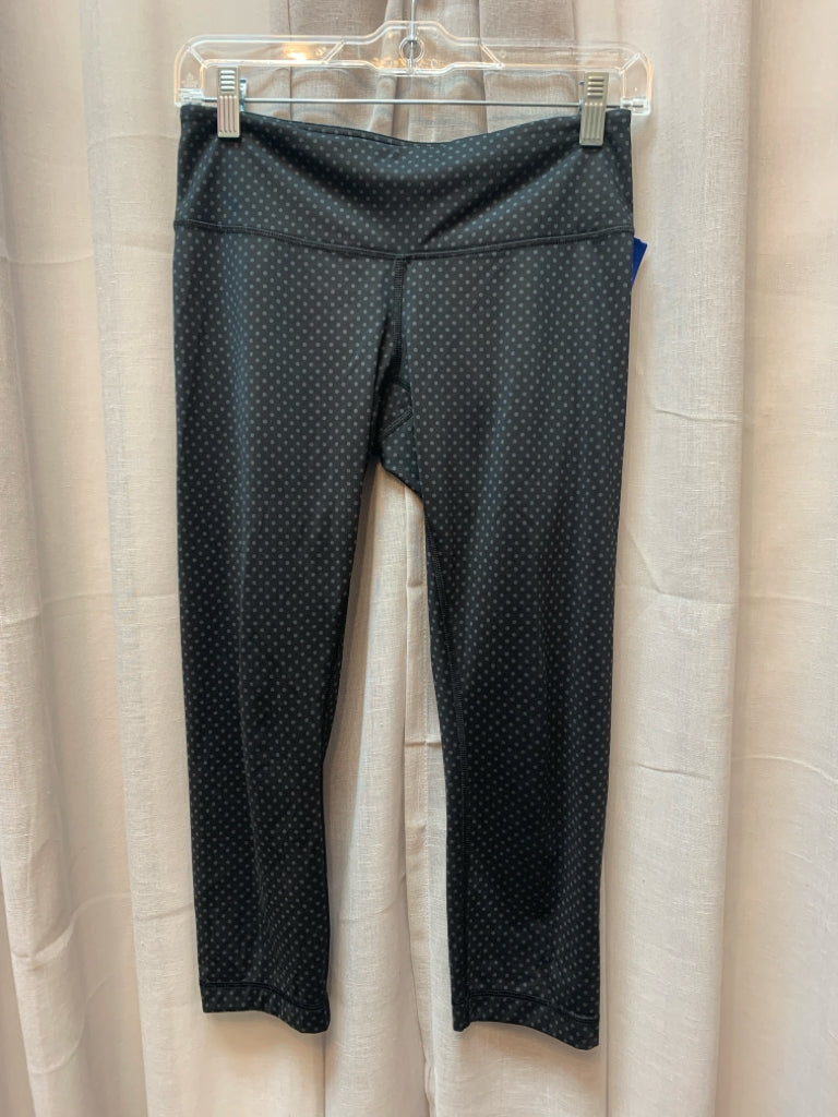 SIZE 6 LULULEMON Active Bottoms