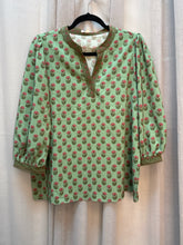 SIZE XL MARY SQUARE GRN PNK Tops