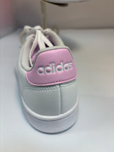 SIZE 9 ADIDAS Sneakers