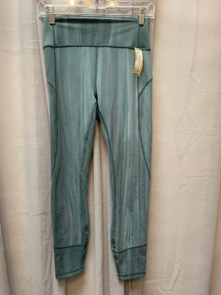 SIZE 6 LULULEMON Active Bottoms