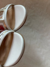 SIZE 5.5 MARION PARKE TOSCANA Sandals