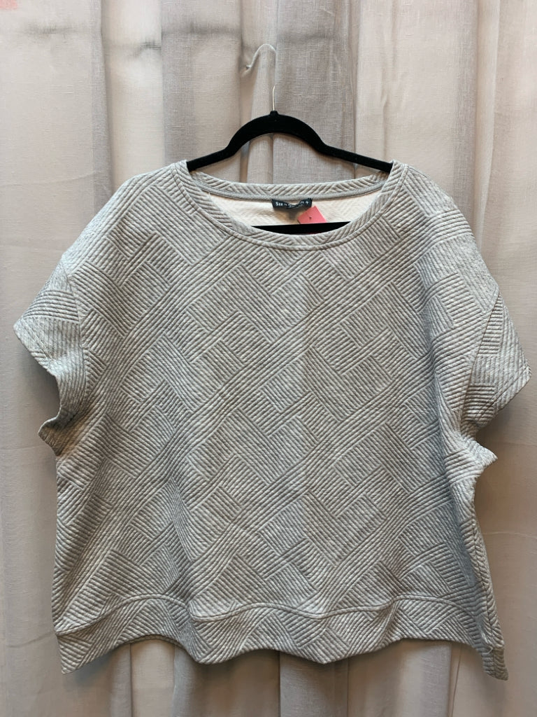 SIZE 2X SEE AND BE SEEN Tops