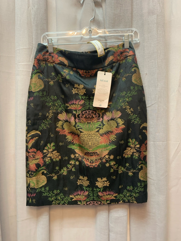 SIZE 6 CABI Skirt