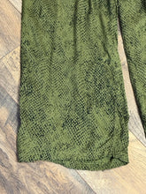 SIZE S/M KHUSH 2Pcs Suits