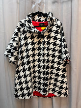 SIZE M LUII BLK WHT Outerwear