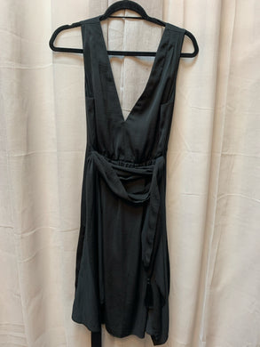 SIZE 6 BCBG MAXAZRIA Dress
