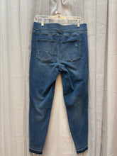 SIZE XL SPANX MEDIUM WASH Jeans
