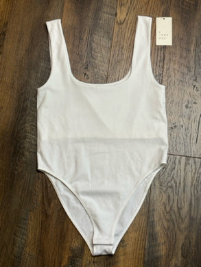SIZE M A NEW DAY Tank Tops