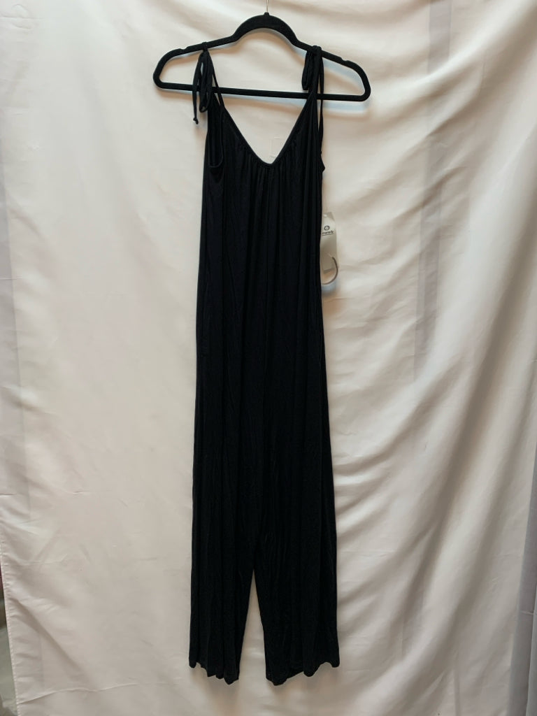 SIZE M MONO B Jumpers