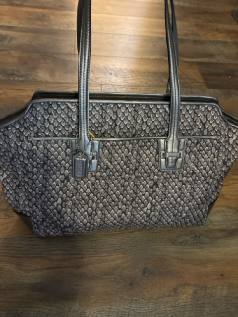 COACH Tote