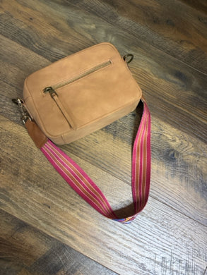 UNIVERSAL THREAD Tote