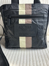 ALOHA COLLECTION Crossbody