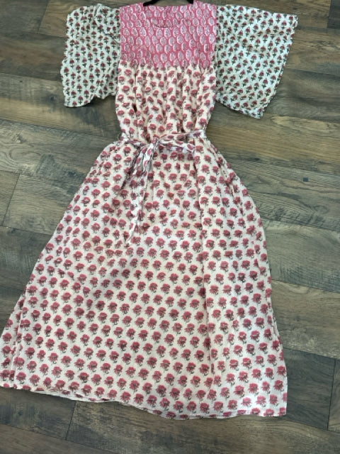 SIZE M Dress