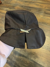 LA TRIBU DES OISEAUX Hats