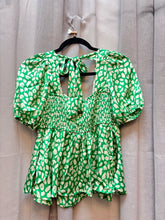 SIZE S MEET ME IN SANTORI GRN IVRY Tops