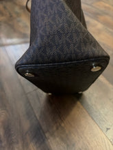 MICHAEL KORS Tote