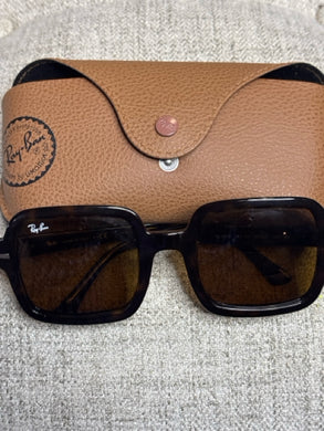 RAY BAN Sunglasses